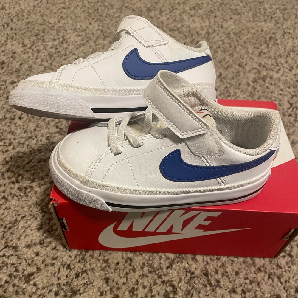 Toddler boys shoes never worn